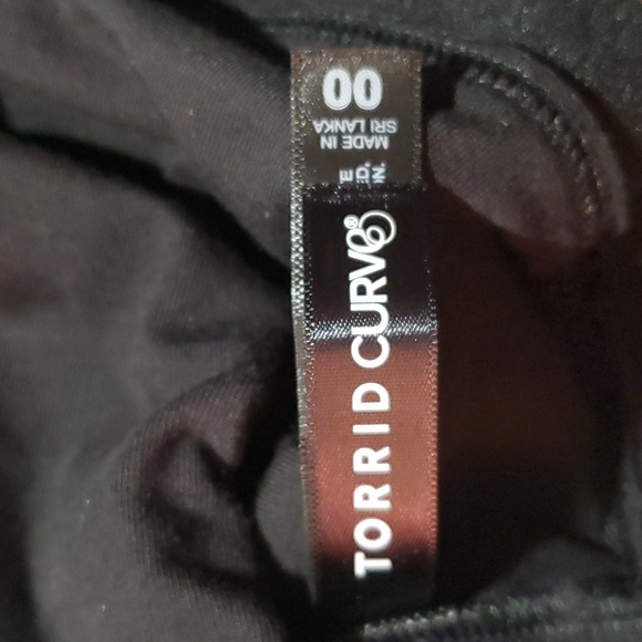 ❤️NWT VINTAGE TORRID BRA SKULL PRINT HALLOWEEN BRALETTE WIRELESS - PLUS SIZE - Picture 10 of 13